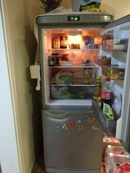 冰箱异味去除zui快方法 冰箱异味要怎么去除