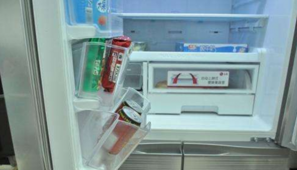  冰箱保鲜区漏水解决方法