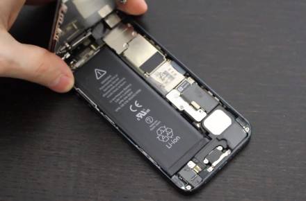 旧iPhone性能降低很卡怎么办？这样做还可以用两年